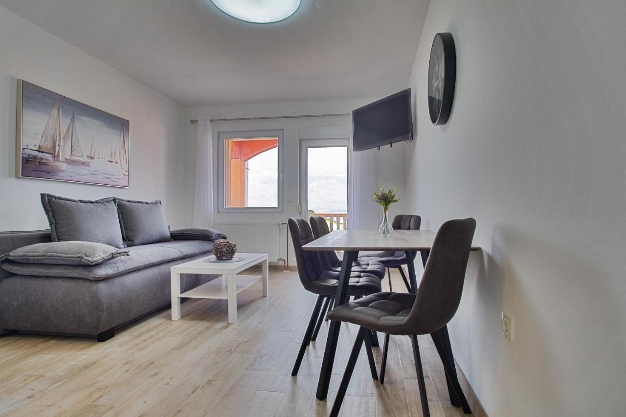 Kameni Put Appartement Ražanac Buitenkant foto