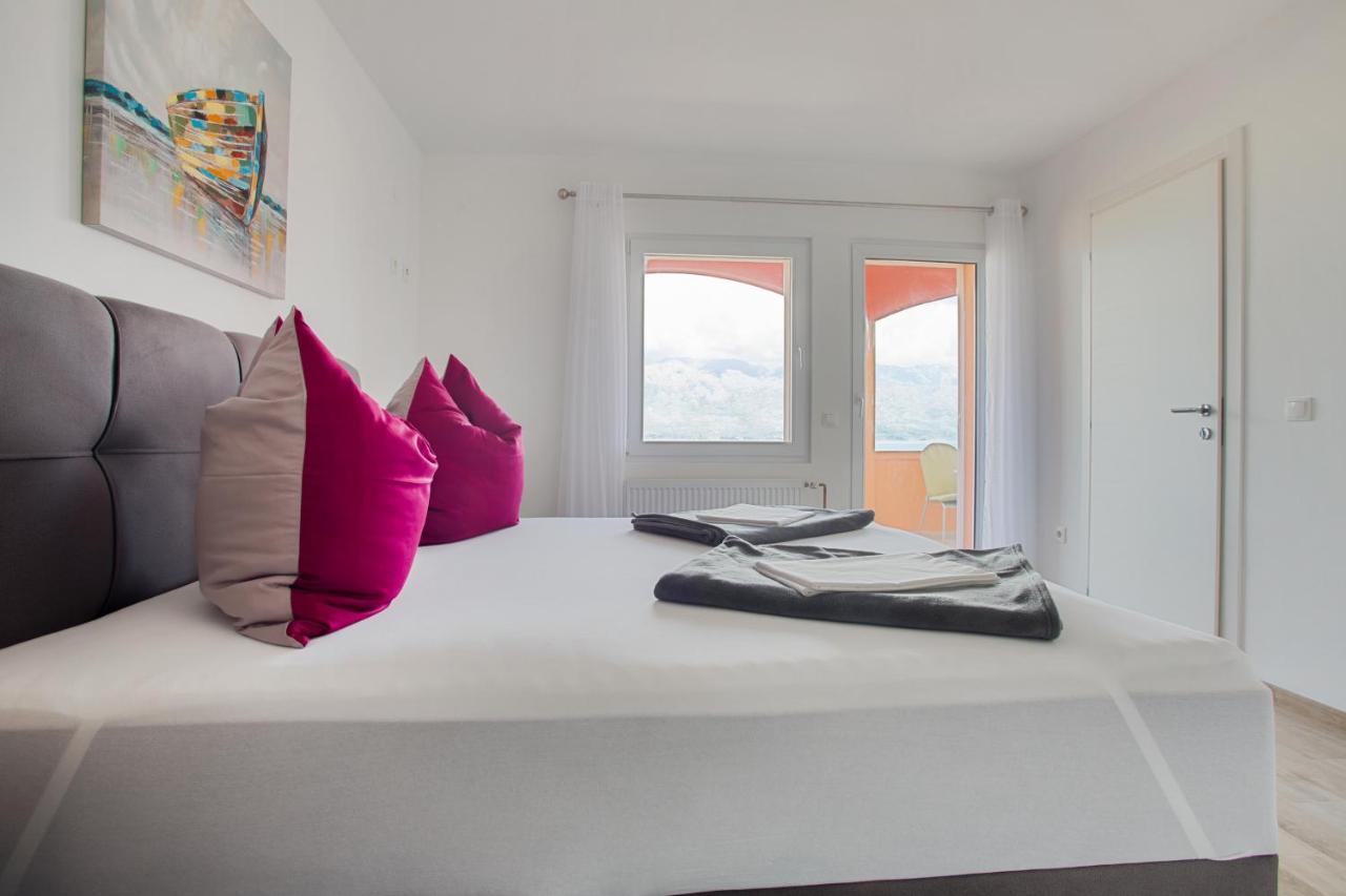 Kameni Put Appartement Ražanac Buitenkant foto