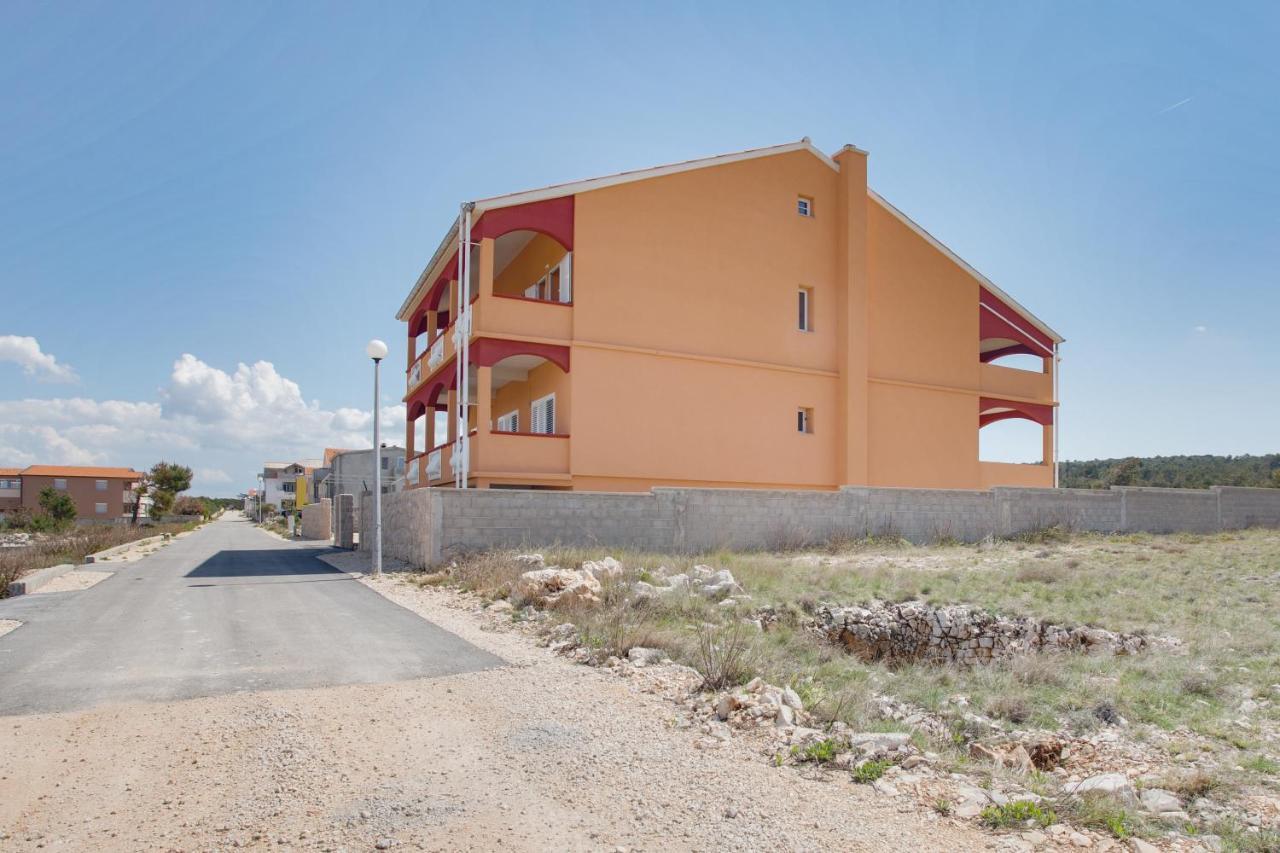Kameni Put Appartement Ražanac Buitenkant foto
