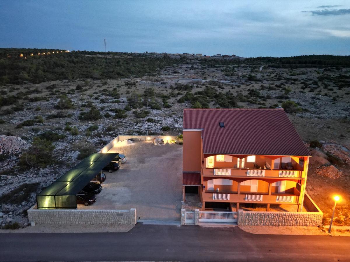 Kameni Put Appartement Ražanac Buitenkant foto